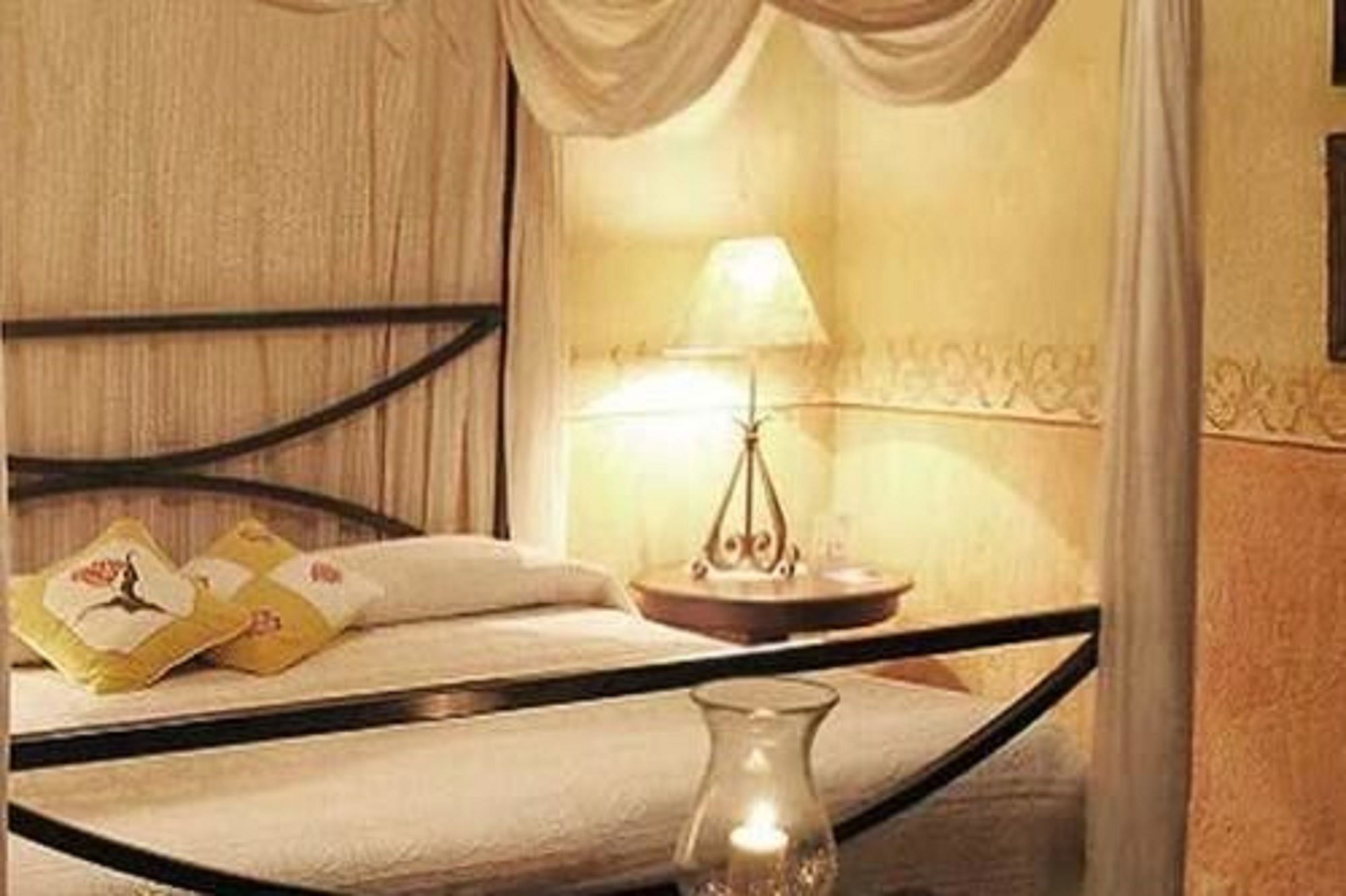 Hacienda Sepulveda Hotel & Spa (Adults Only) Lagos de Moreno Rum bild